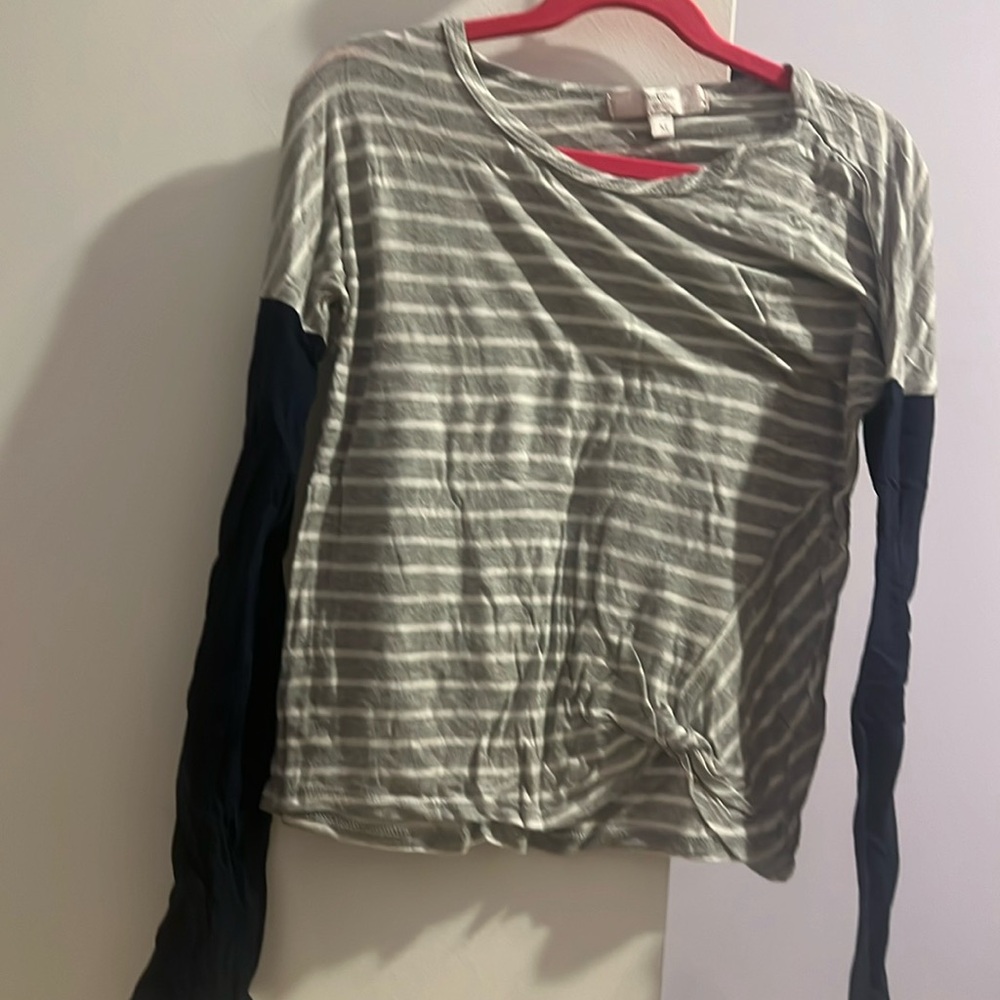 Moa Moa super soft long sleeve size m.  Offer bundle to save